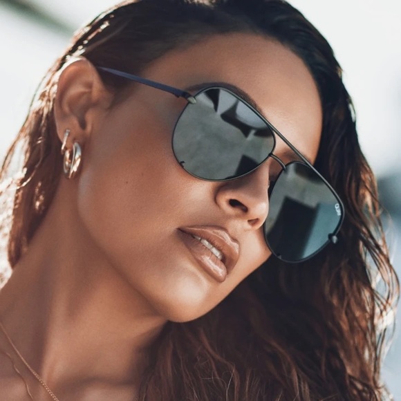 Quay Australia Accessories - Auth. L. E. Quay Australia Matte Black Aviators 🖤